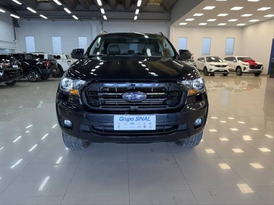 FORD RANGER 2.2 BLACK 4X2 CD 16V DIESEL 4P AUTOMÁTICO FORD RANGER 2.2 BLACK 4X2 CD 16V DIESEL 4P AUTOMÁTICO